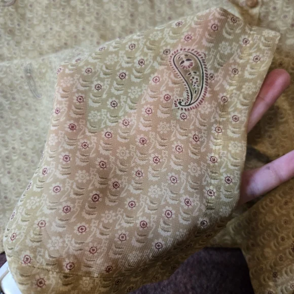 Maggie McNaughton Sheer Blouse Paisley Tan And Burgundy Size 2X - Picture 8 of 8